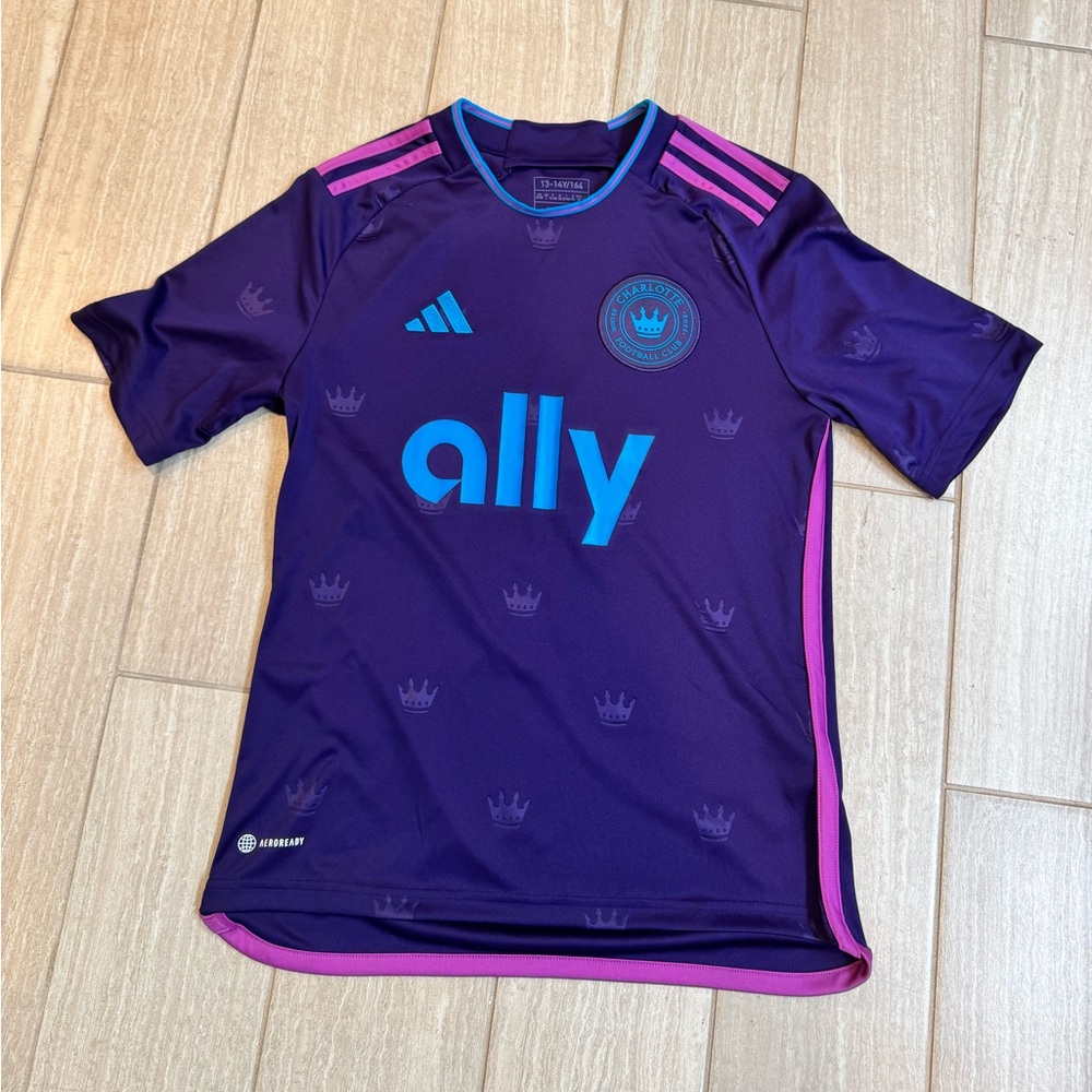 Like new Adidas Charlotte FC jersey